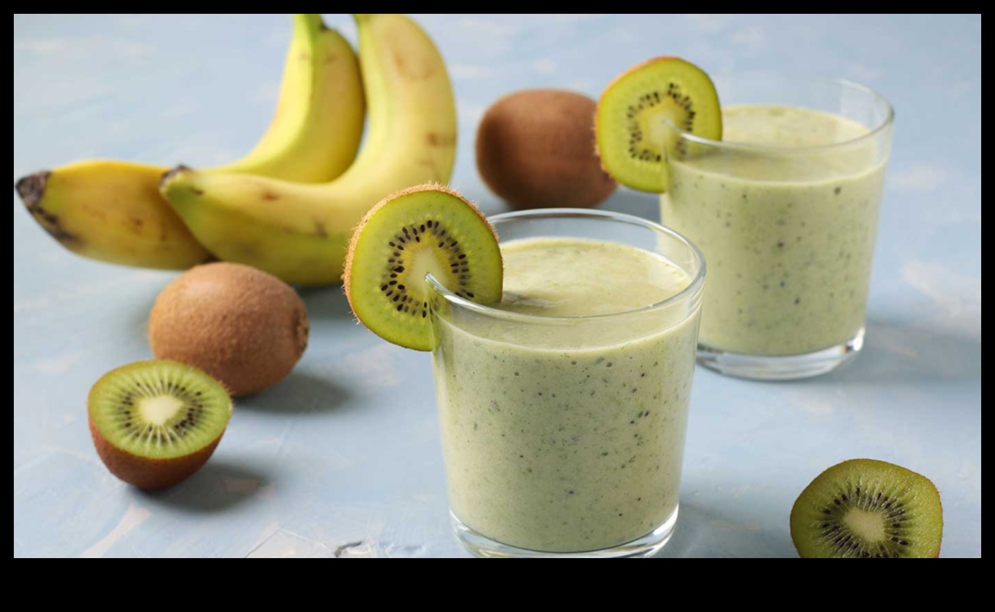 חיזוק בריאות הבוקר: החדרת שייקים טריים דלי קלוריות לתוך היום שלך