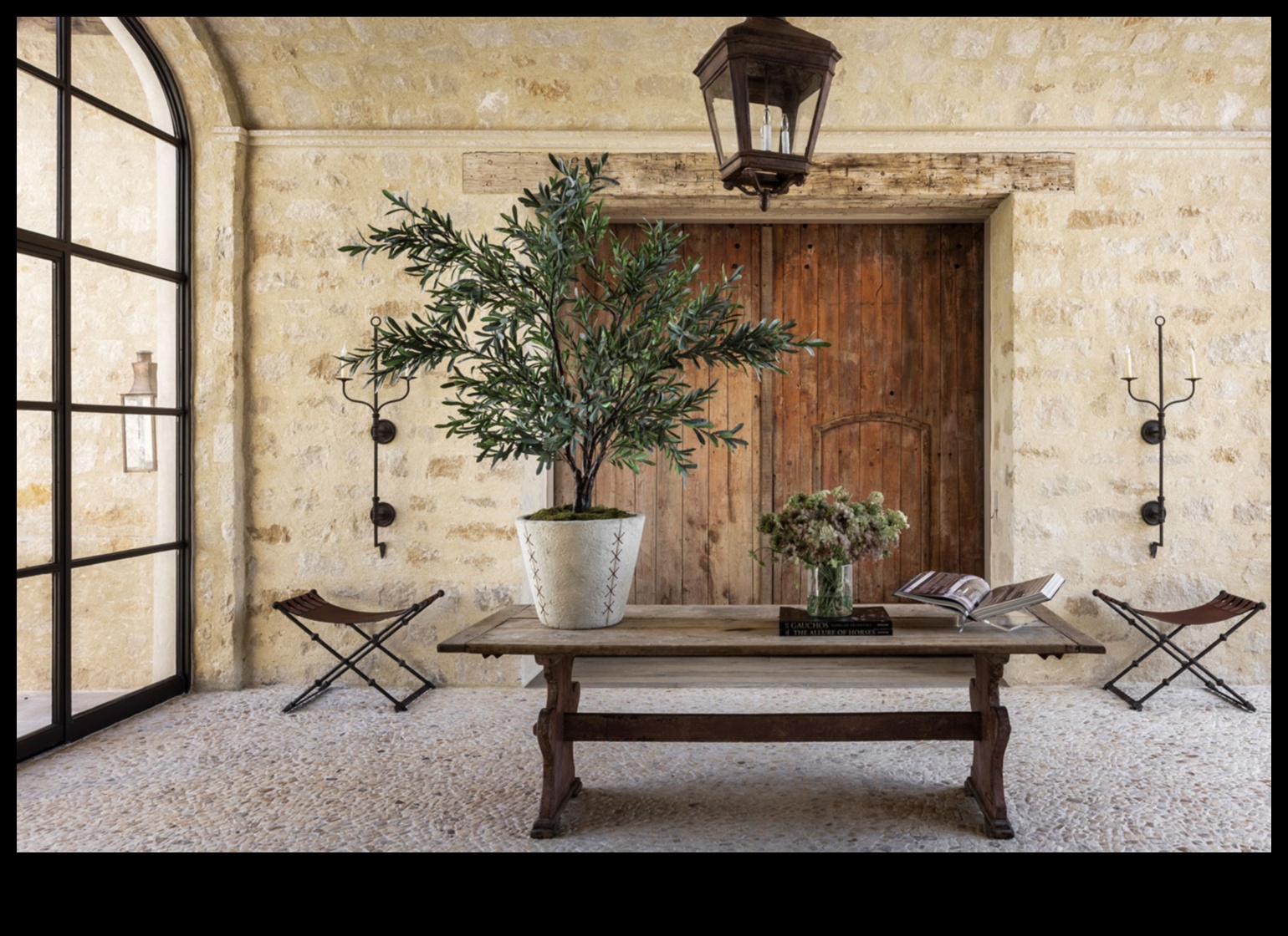 אלגנטיות כפרית תכניס את הקסם של השטח הגדול פנימה 3 אלגנטיות כפרית: להחדיר קסם לנווה המדבר החיצוני שלך