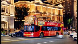 אודסה באוויר הפתוח: סיפורים מנסיעות אוטובוס דו-קומתיות